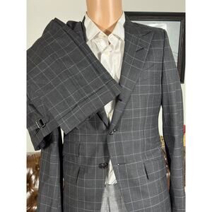 Tom Ford 2pc Charcoal Prince of Wales Peak Lapel Suit 44C 36S US 31x32 trousers